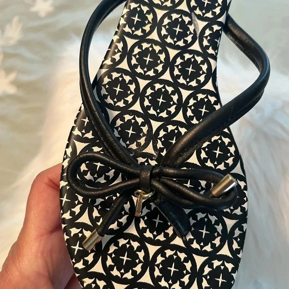 Kate Spade Sandals - Picture 3 of 5